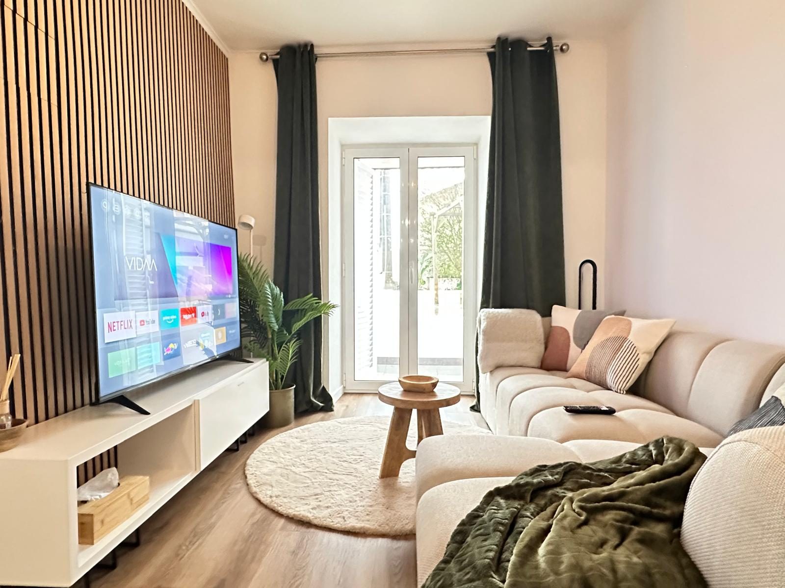 Moradia T1 com terraço, Santo António dos Olivais, Coimbra